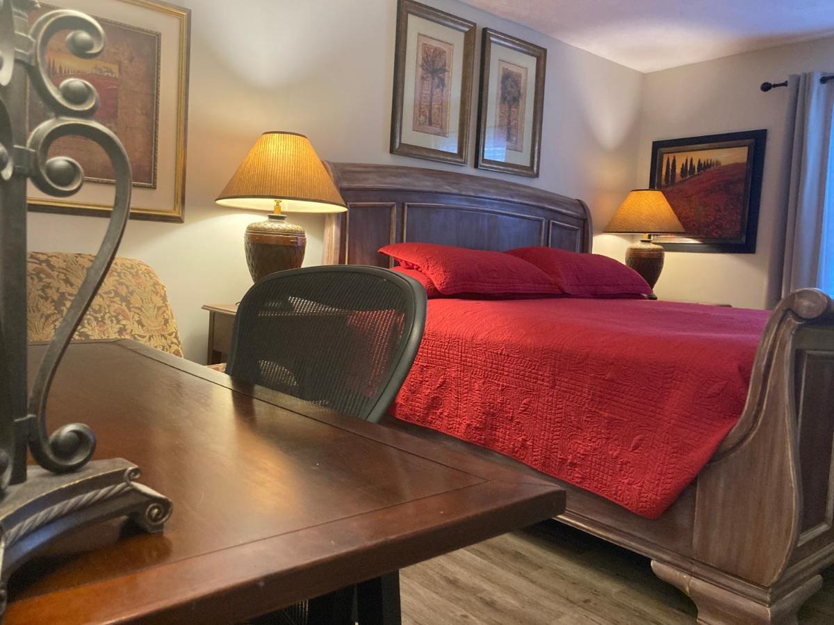 Spacious 3 Bedroom 2 Bath Condo Close To Five-Points In Athens Exterior foto