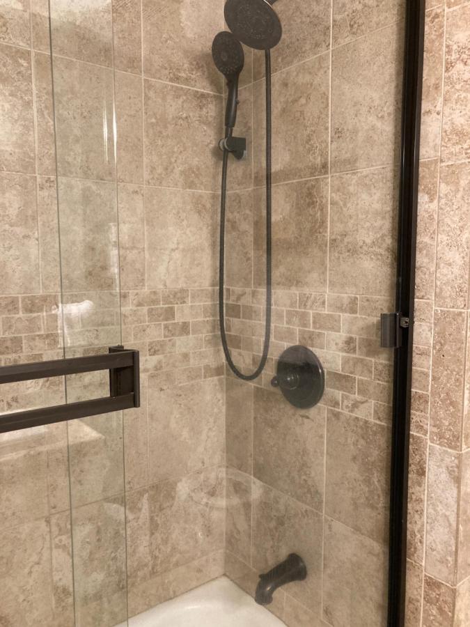 Spacious 3 Bedroom 2 Bath Condo Close To Five-Points In Athens Exterior foto